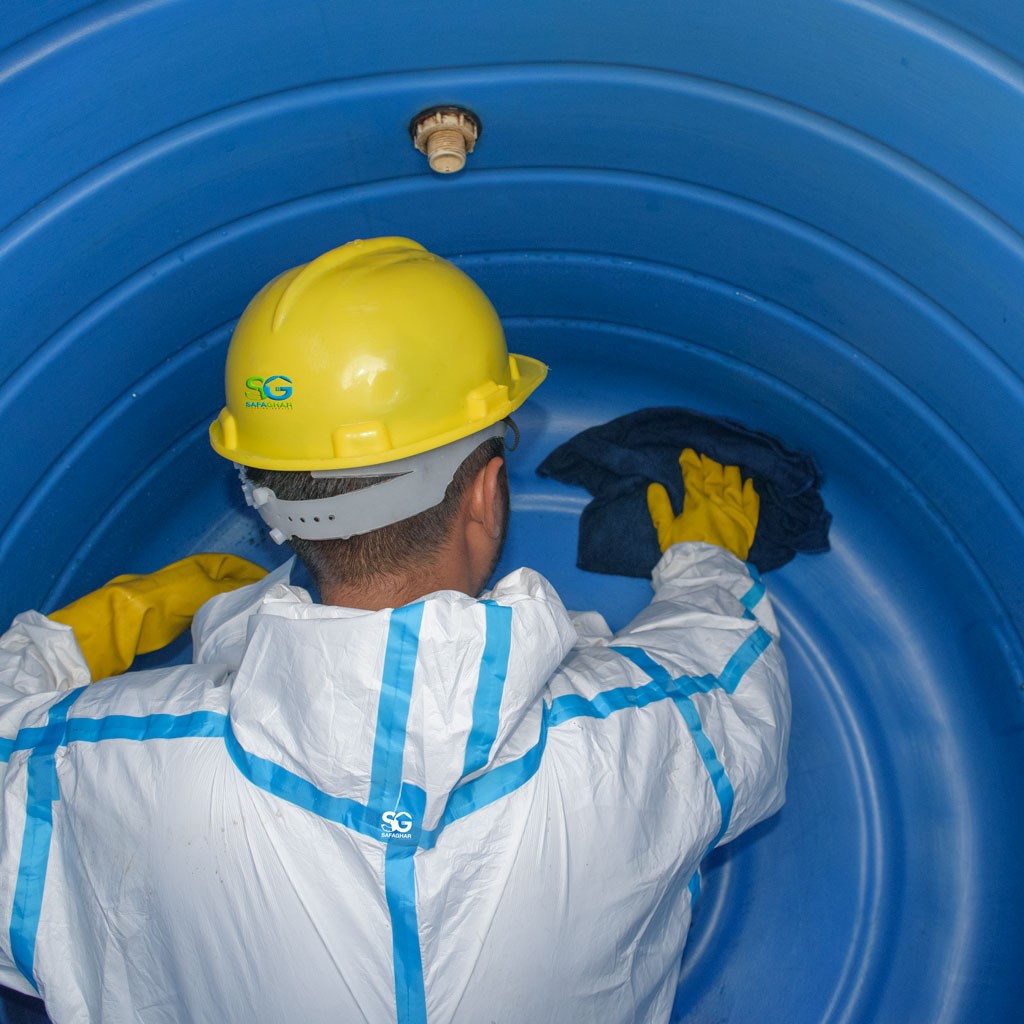 Water tank Cleaning Services